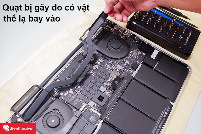 DTV thay-quat-mabook-pro-2013-2.jpg