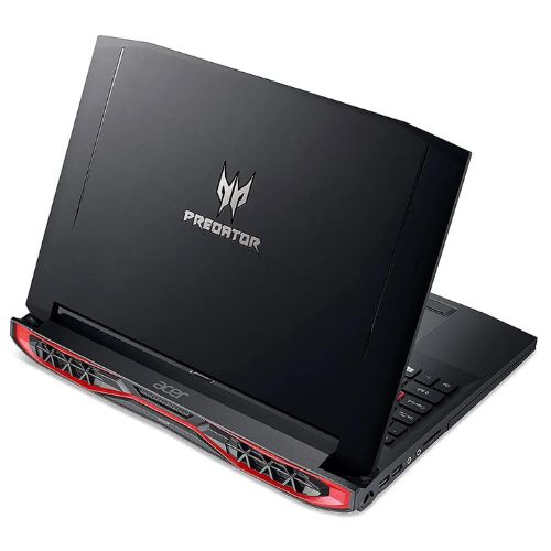 DTV sua-main-loi-ban-phim-acer-predator-15-2015-3.jpg