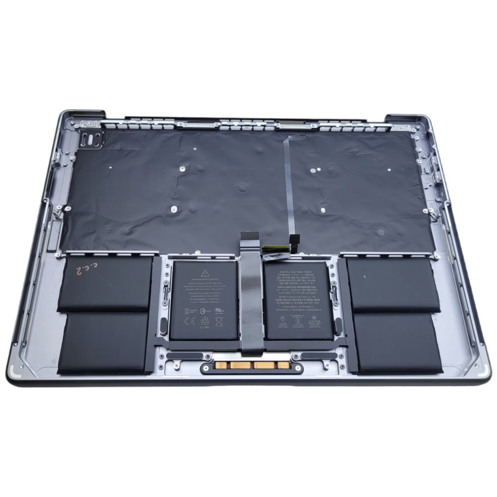 thay-pin-macbook-pro-m1-max-2021-14-inch-2.jpg