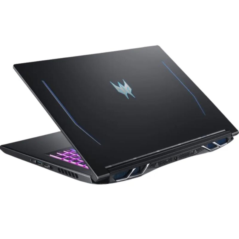 thay-man-hinh-laptop-acer-predator-helios-300-ph317-55-a3.jpg