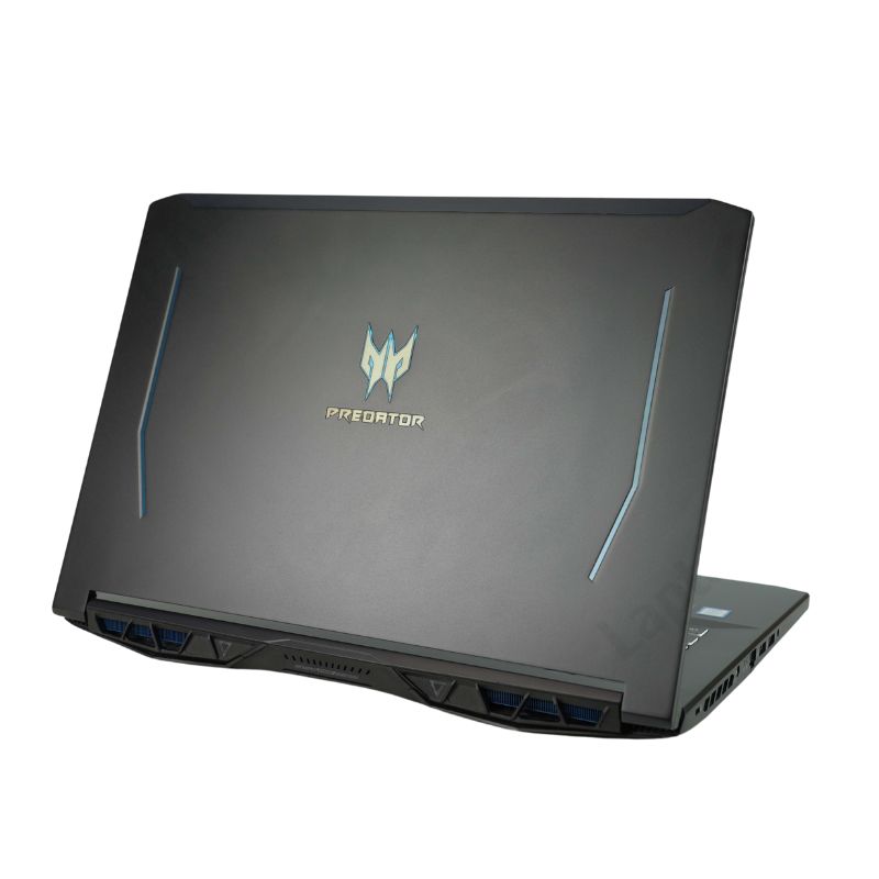 thay-man-hinh-laptop-acer-predator-helios-300-ph317-53-a3.jpg